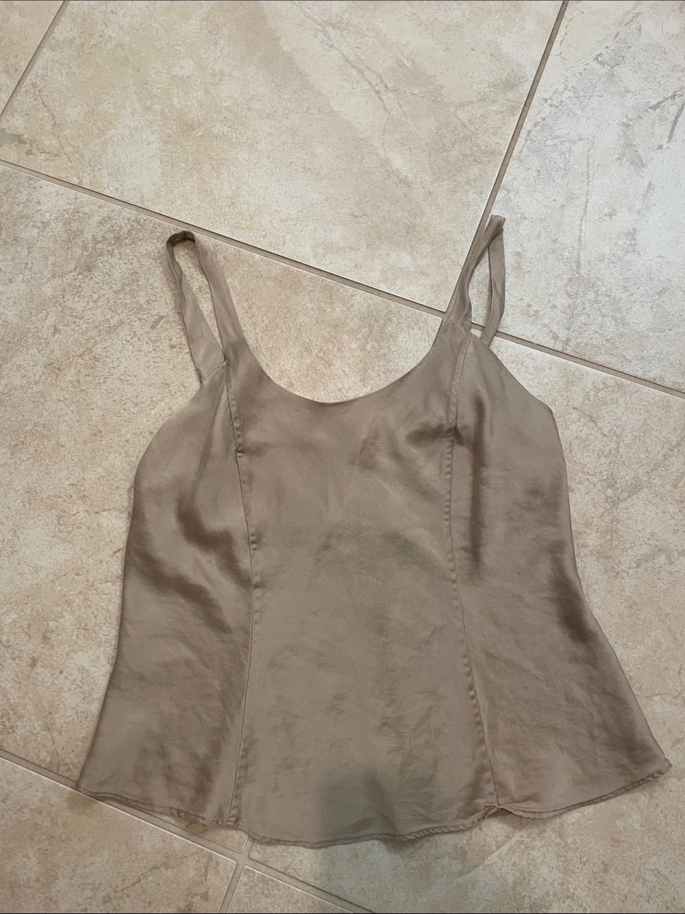 Y2K heart tag 100% silk Victoria's Secret Taupe Camisole